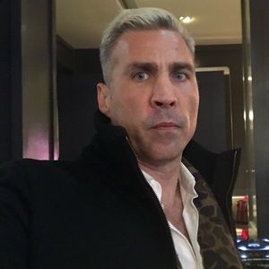 Meet your Posher, Christopher